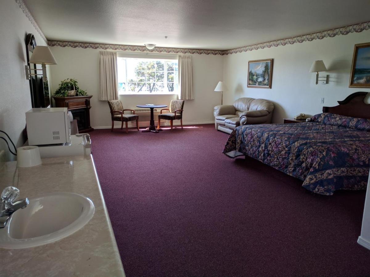 Lighthouse Inn Crescent City Eksteriør billede